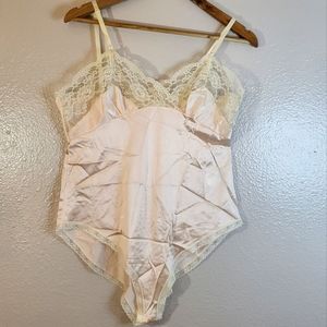 Vintage Pinehurts Lingerie Lace Bodysuit
